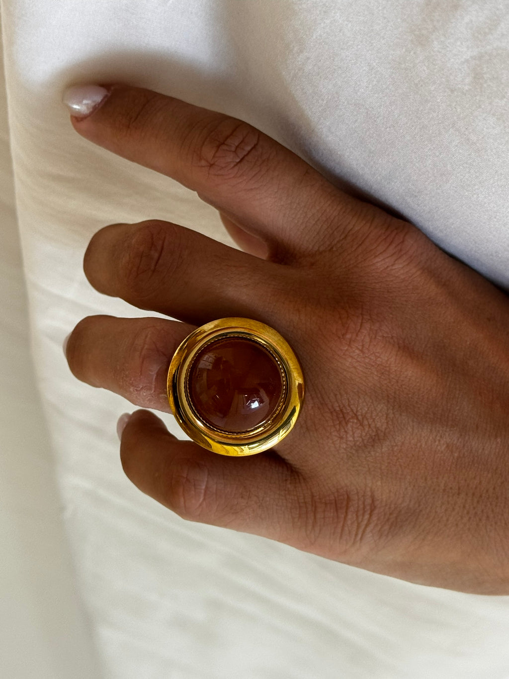 Anillo Laura